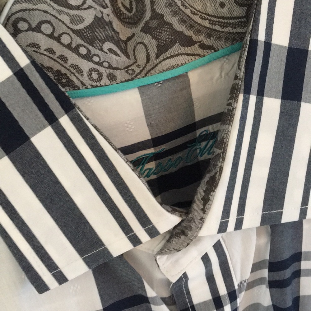 Button Down - Picture 2 of 3